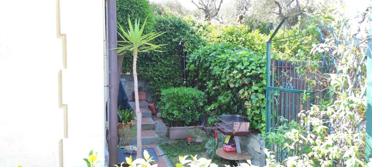 Joivy Inviting Flat With Garden And Sea View In Rapallo 라팔로 외부 사진